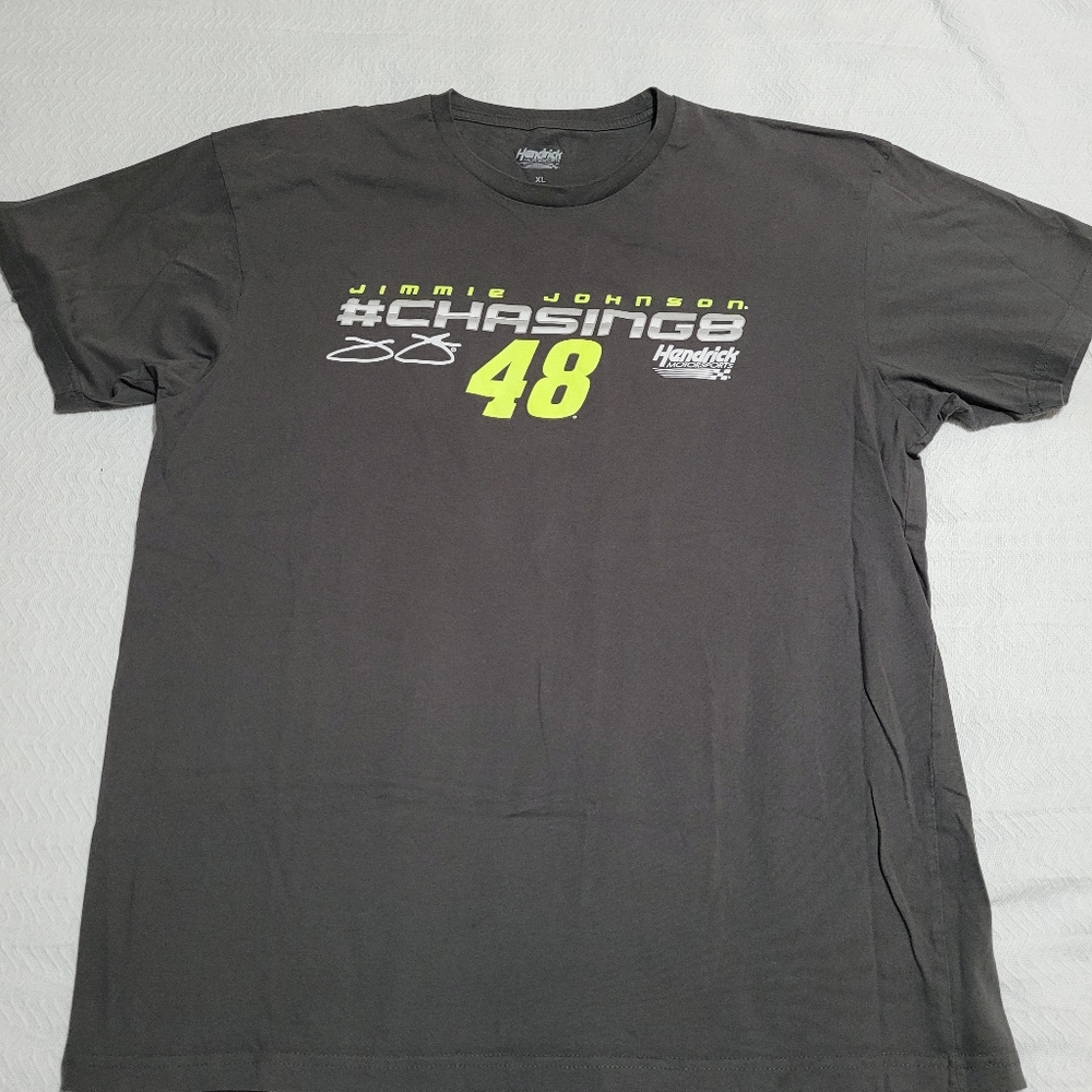 Jimmie Johnson chasing 8 men short sleeves Tshirt Color gray green Hendrick Moto